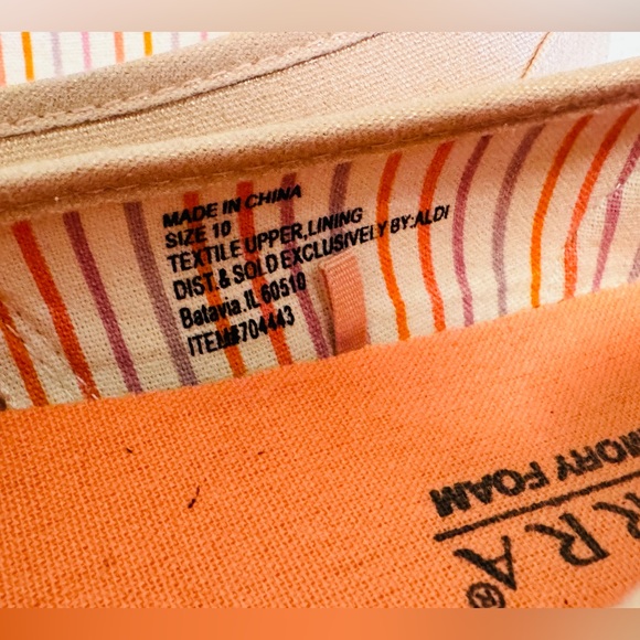 2 PAIR Women’s Size 10 Comfort Slip Ons Loafers BZees and Serra Black and Pink - Picture 12 of 13